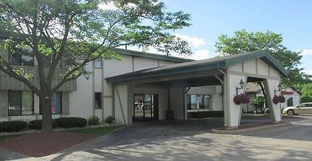 Shawano Four Seasons Resort Екстер'єр фото