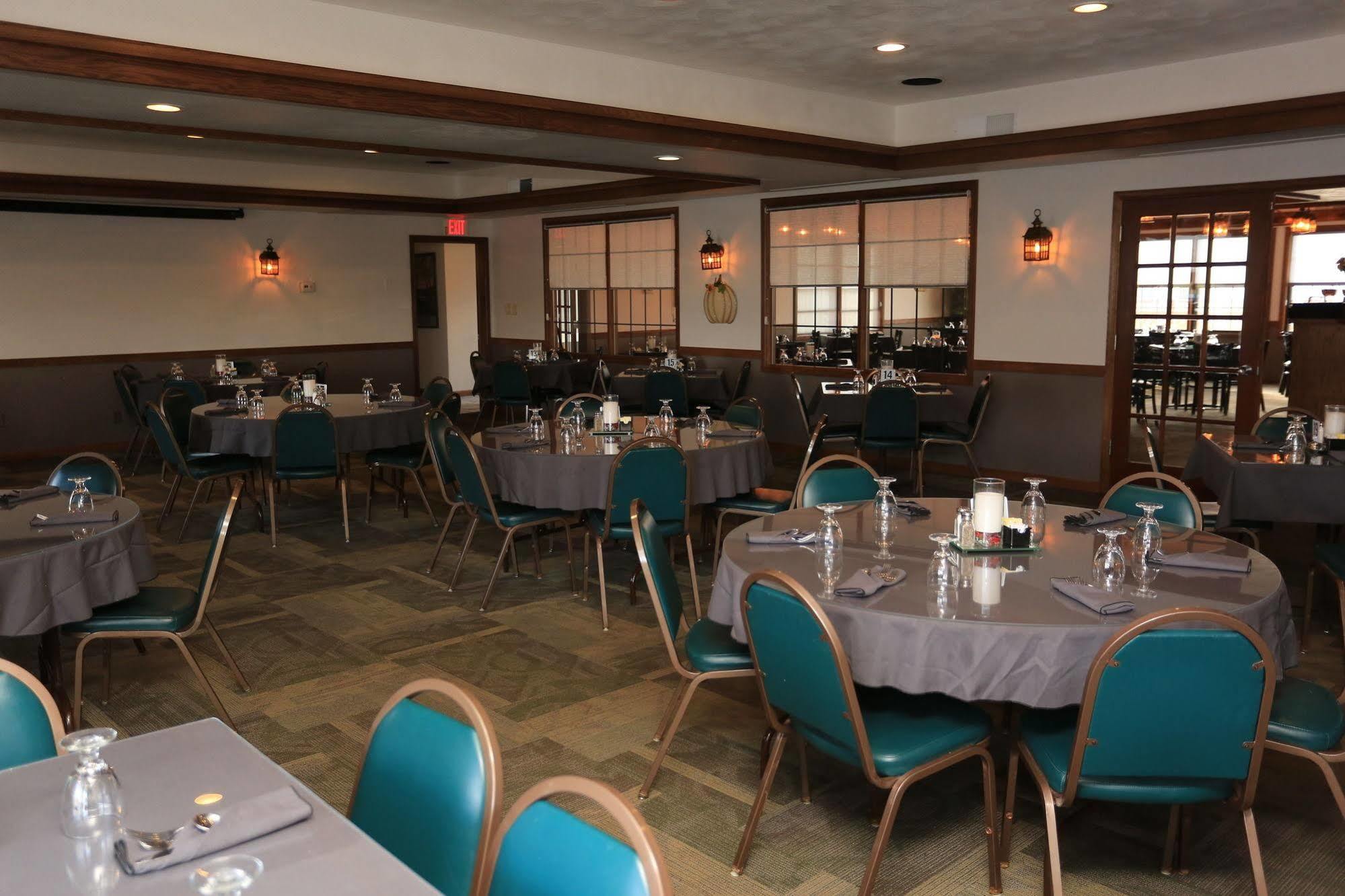 Shawano Four Seasons Resort Екстер'єр фото