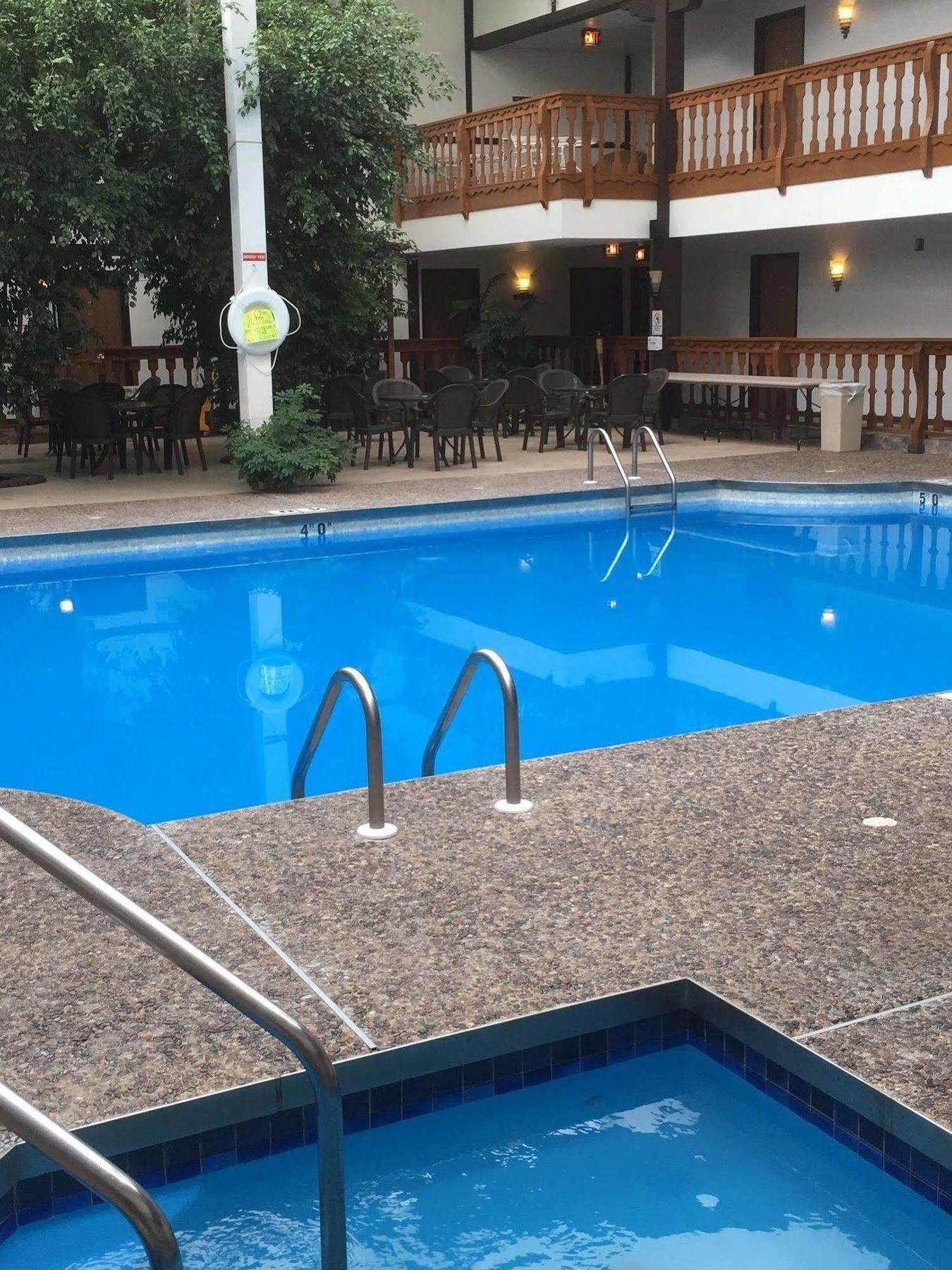 Shawano Four Seasons Resort Екстер'єр фото