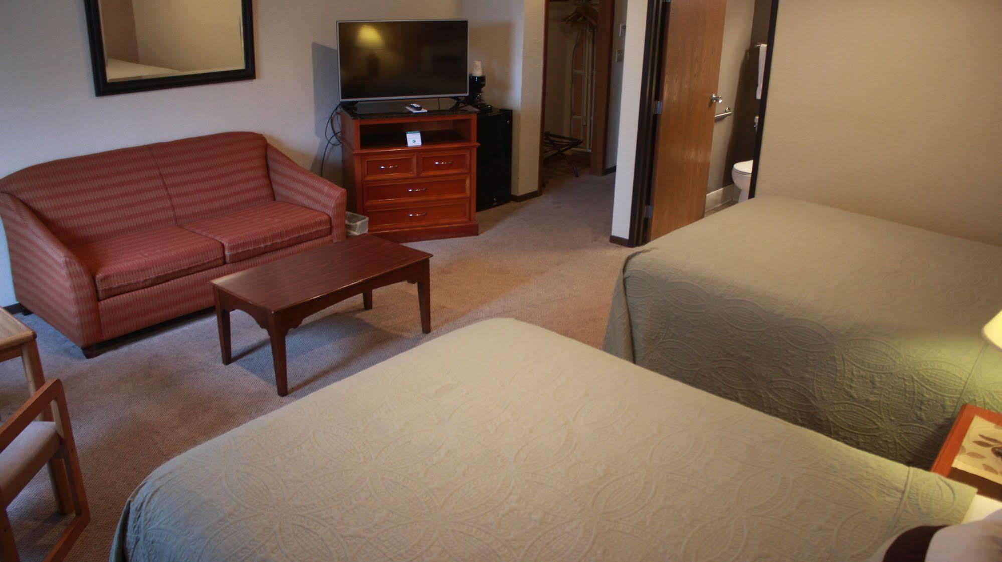 Shawano Four Seasons Resort Екстер'єр фото